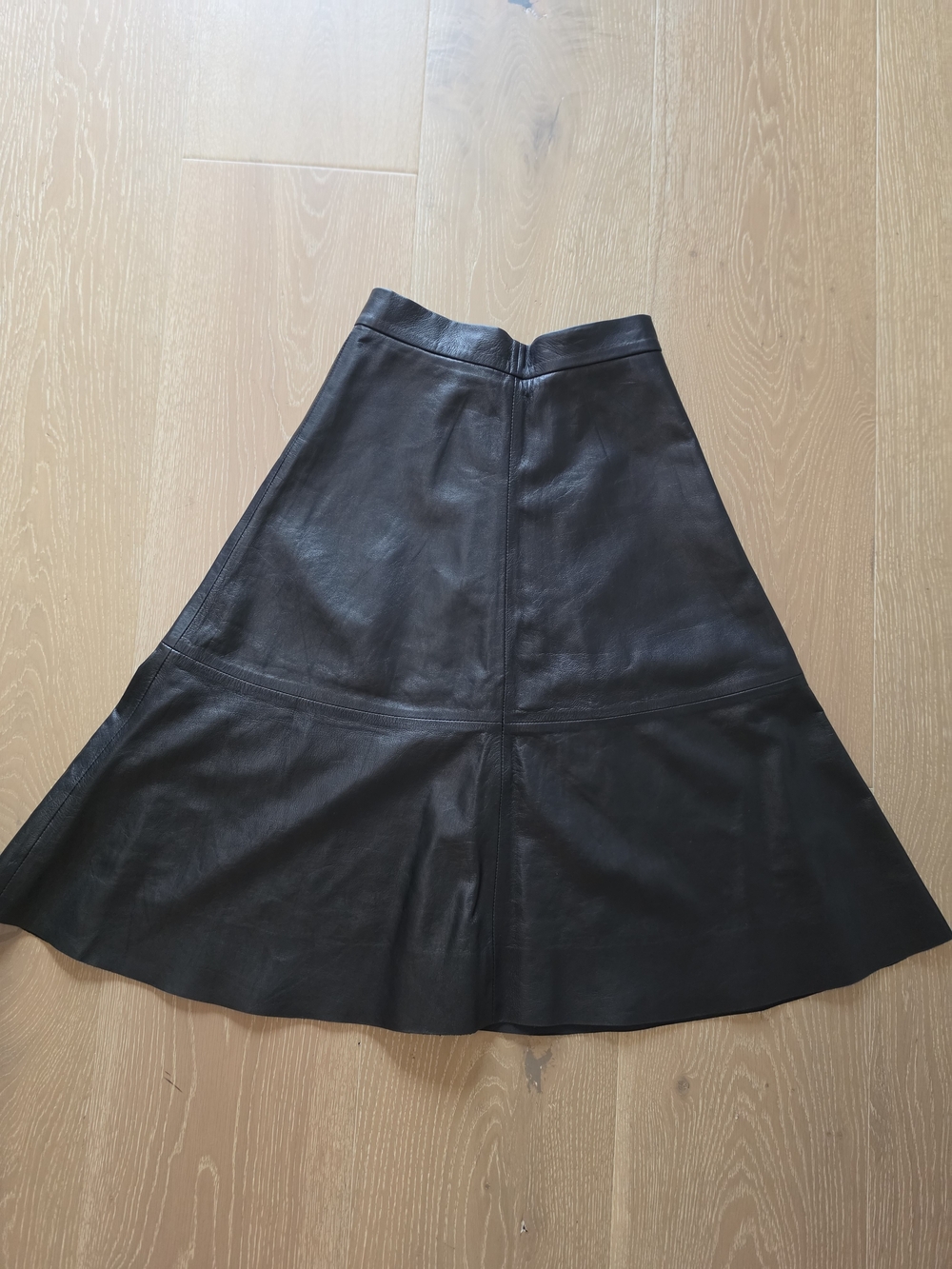 H&M Classic Black Leather Flared Skirt Size 4 XS
